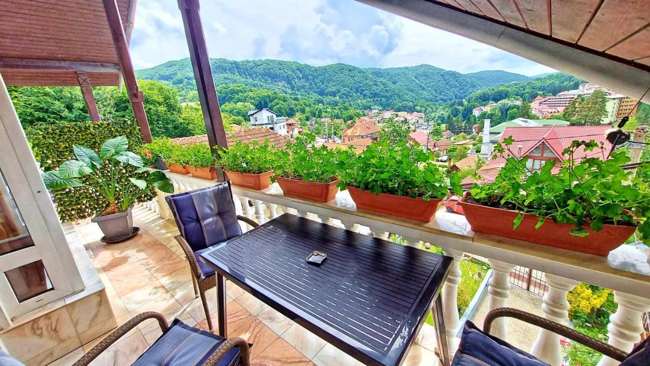 Casa Giulia Hotell Băile Olăneşti Exteriör bild