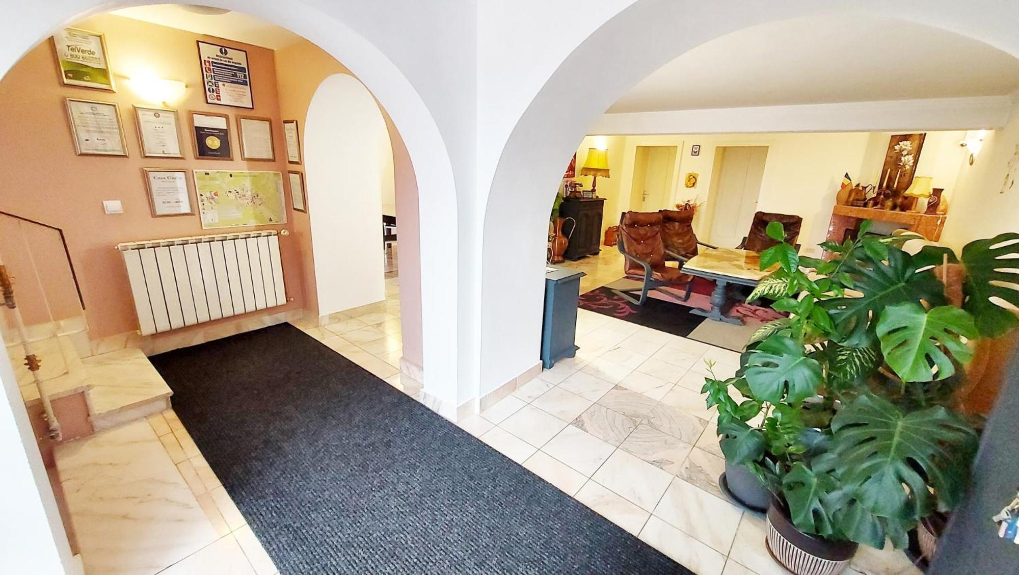 Casa Giulia Hotell Băile Olăneşti Exteriör bild
